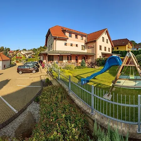 Krumlov - Massage Πανσιόν Český Krumlov